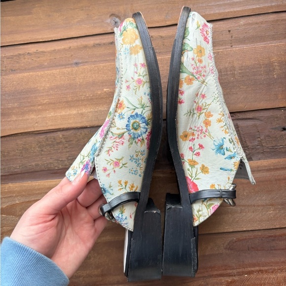 Free People Vida Floral Chain Block Heel Leather Mules Size 40 - Picture 7 of 10